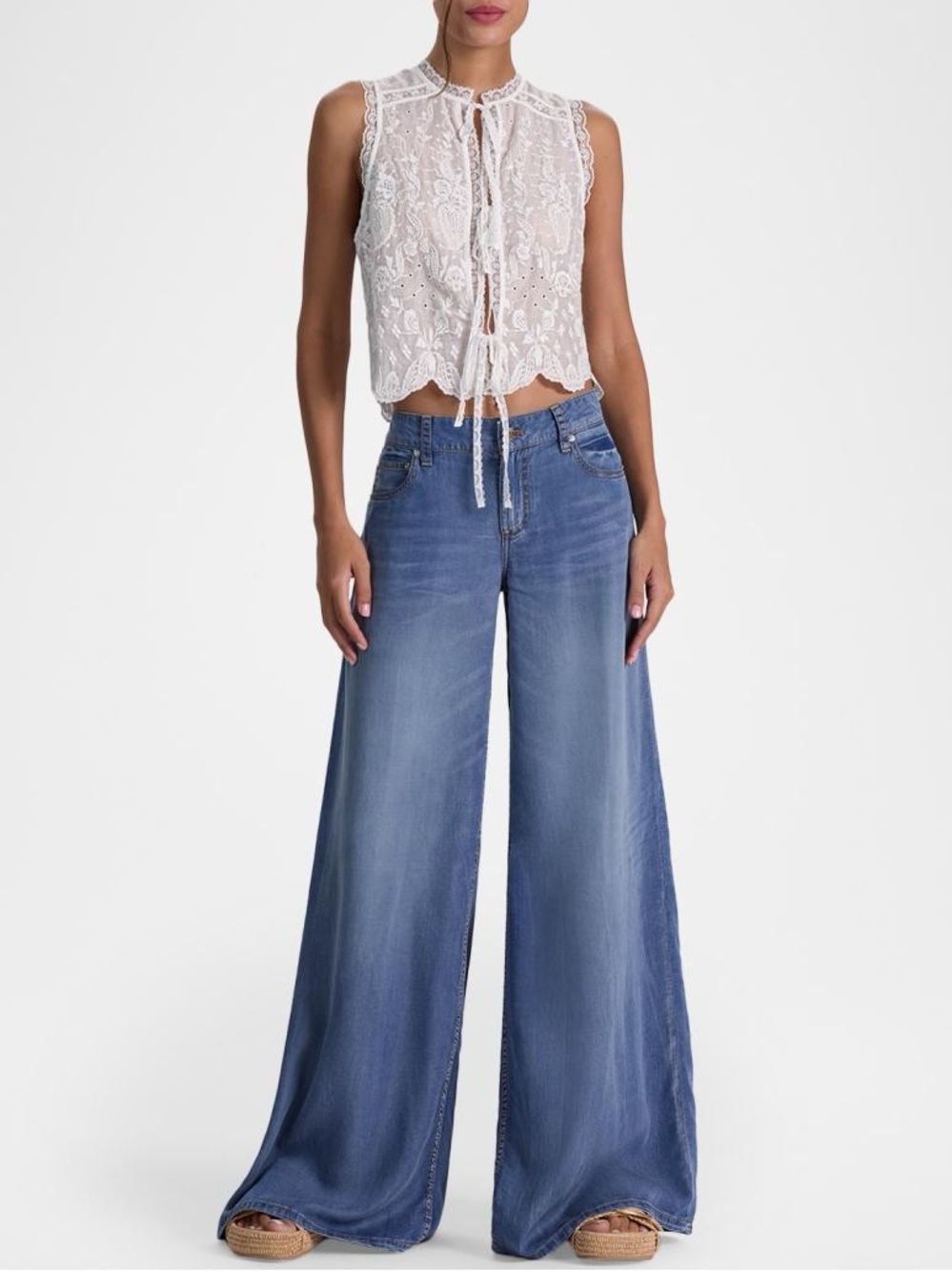 Alice + Olivia Sidney Ultra Wide-Leg Jeans